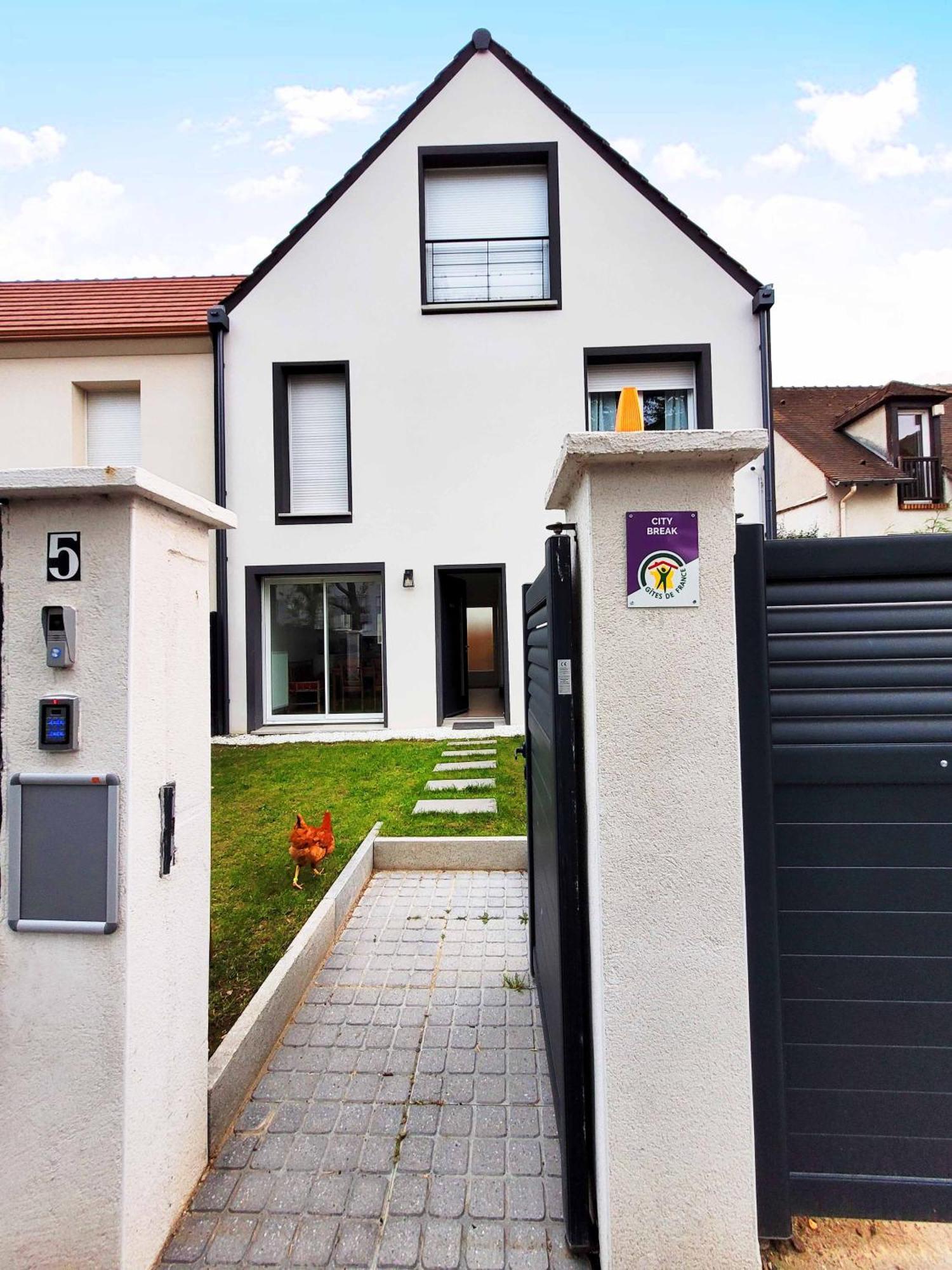 Dream Of Mediterranean House, Jacuzzi, Bbq, Delices Ensoleilles Sartrouville Luaran gambar